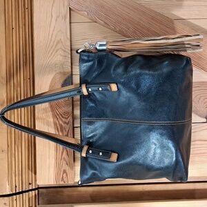 Vera Bradley Sagebrush Satchel Gallatin Leather Black and Tan